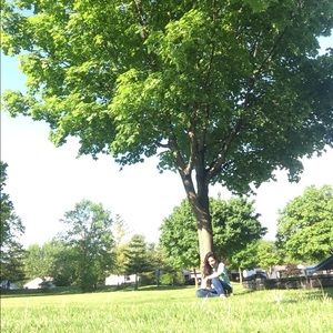 Meet your Posher, Val